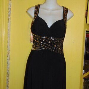 Beautiful Evening Gown//Cocktail Dress//